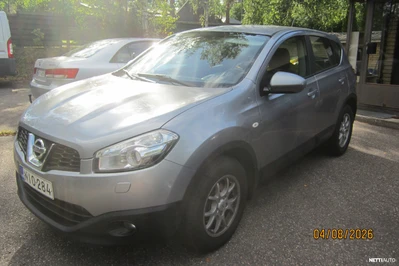 Nissan Qashqai 2012, photo 2/11
