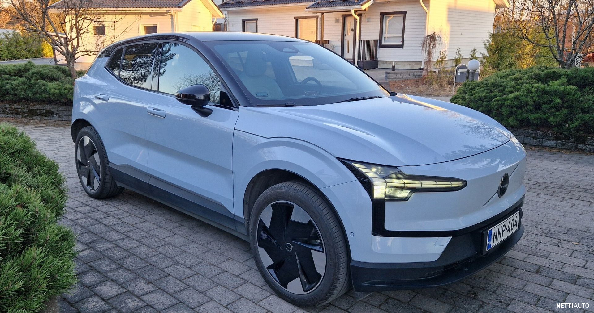 Volvo EX30