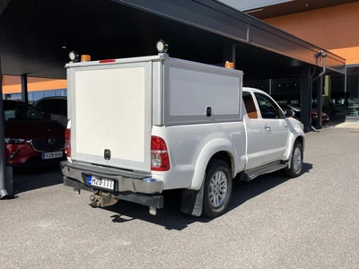 Toyota Hilux Extra Cab 2.5 D-4D SR 4WD 2015, photo 3/7