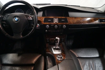 BMW 525 LCi xi 2009, kuva 7/20
