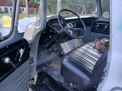 Chevrolet Pickup 1957, kuva 4/5