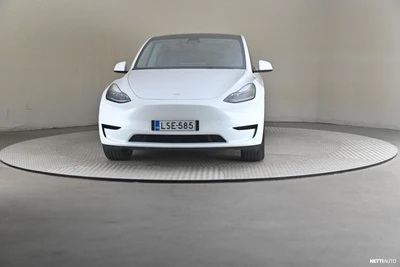 Tesla Model Y RWD 2023, photo 3/31