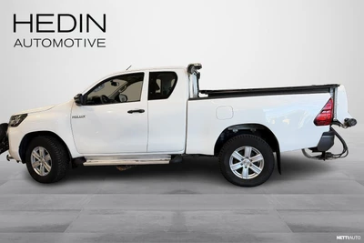 Toyota Hilux Extra Cab 4WD 2,4D Life 2021, photo 6/36