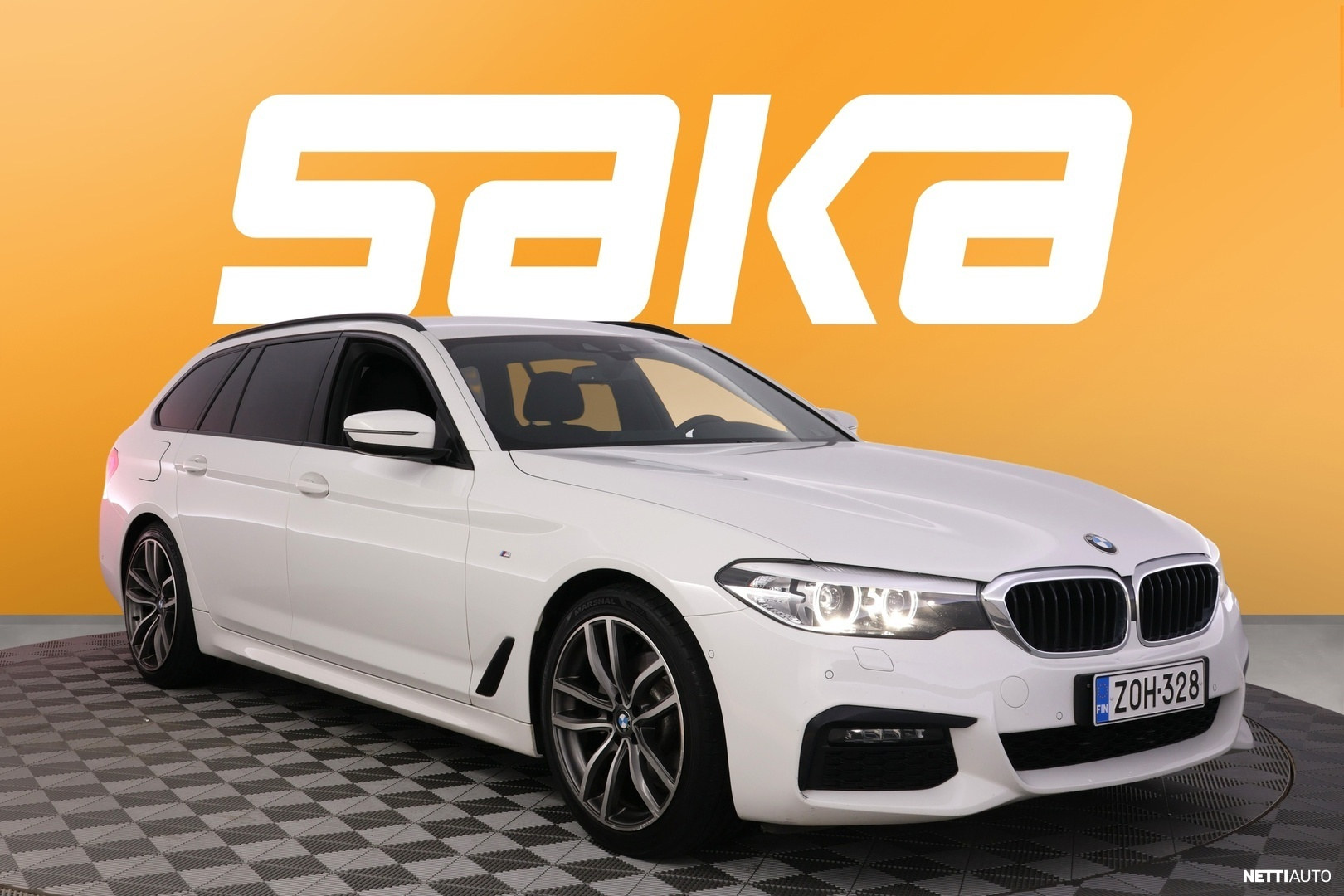 BMW 520
