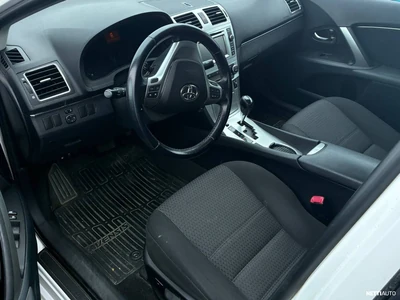 Toyota Avensis 2012, kuva 7/7
