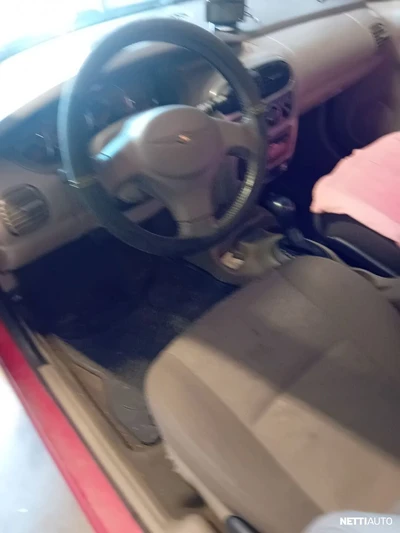 Chrysler Neon 2004, kuva 5/12