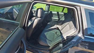 BMW 325 . 2007, kuva 6/9