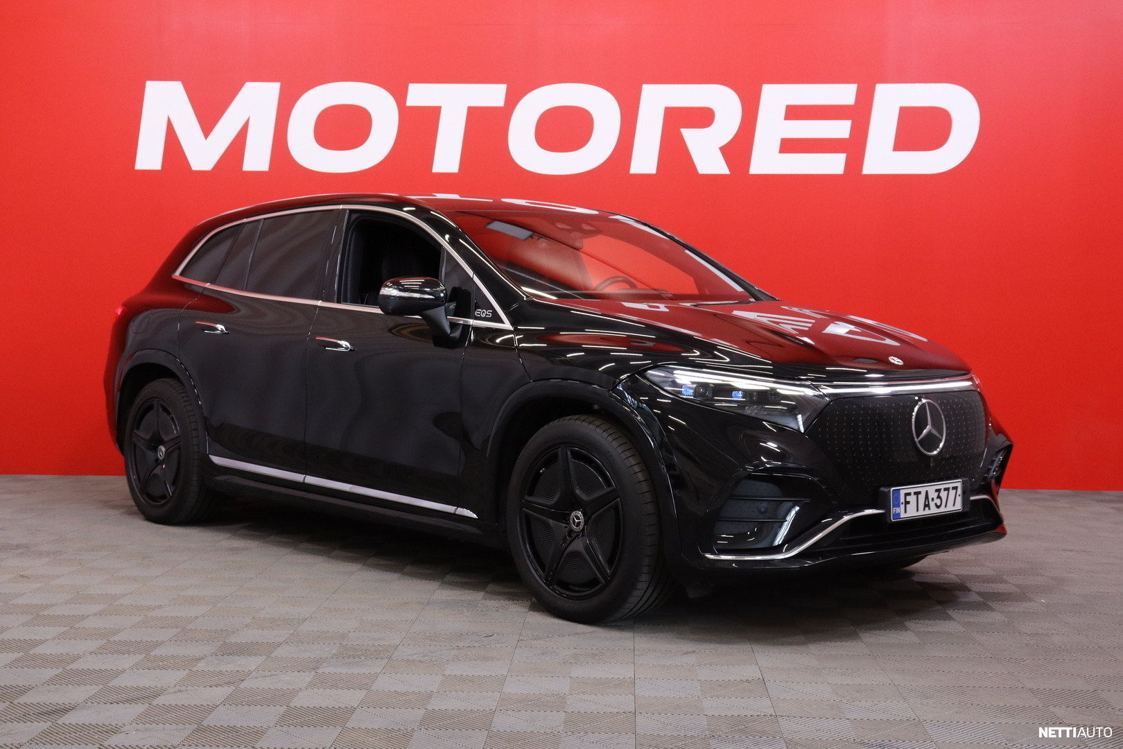 Mercedes-Benz EQS SUV