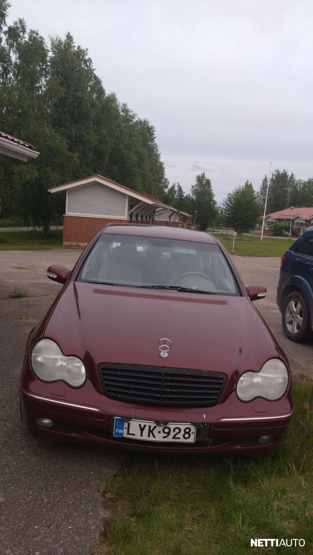 Mercedes-Benz C 200