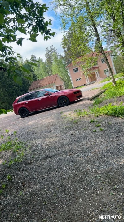 Alfa Romeo 159 2009, kuva 2/8
