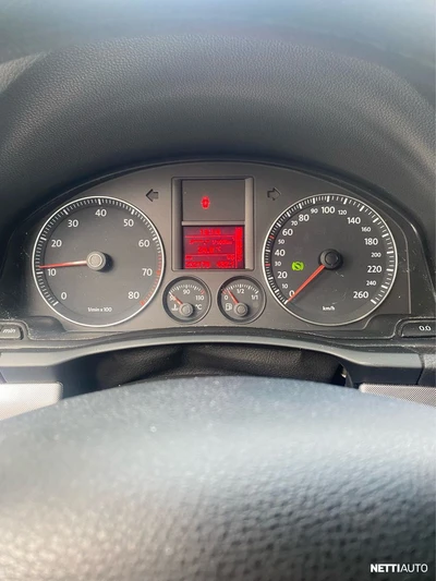 Volkswagen Jetta 2006, photo 5/12