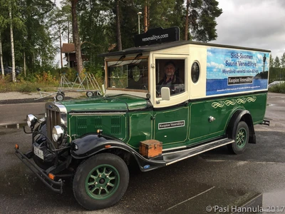 Ford Transit Pakettiauto 1926, photo 3/14