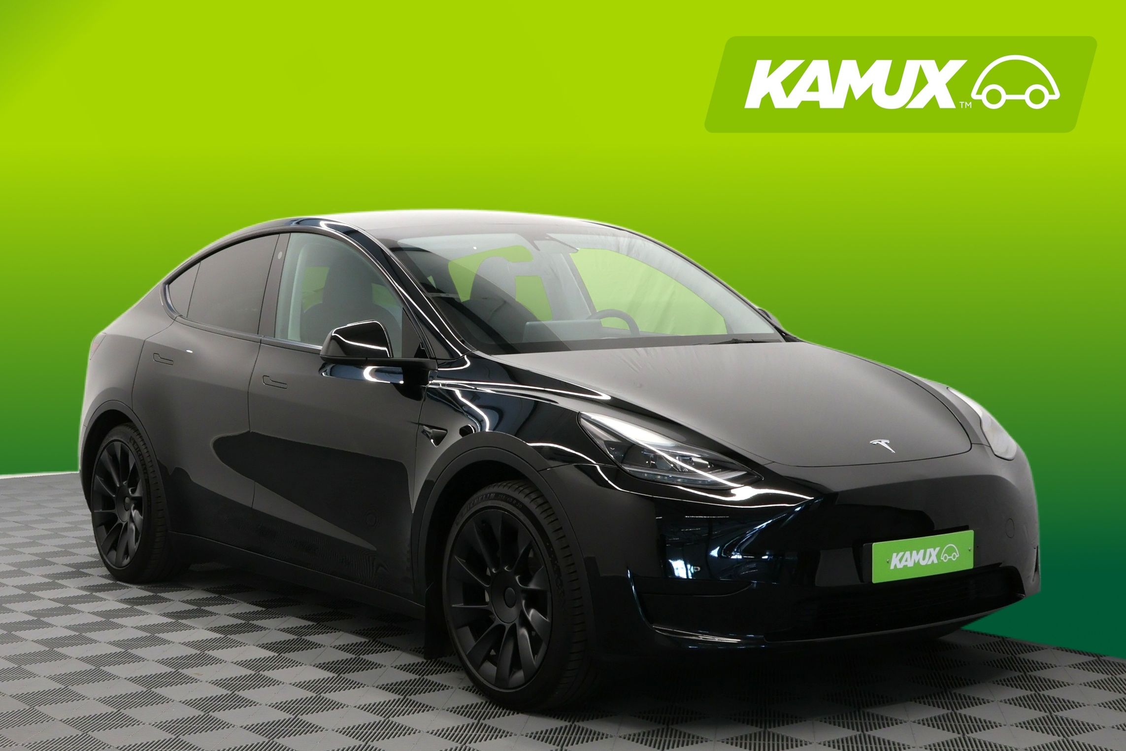 Tesla Model Y Standard Range RWD