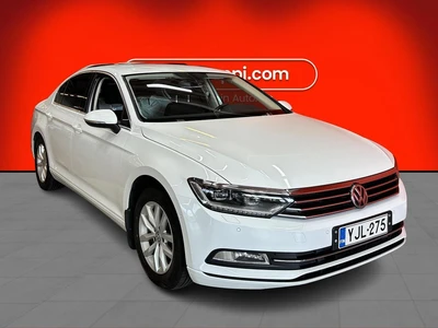 Volkswagen Passat 2017, photo 4/41