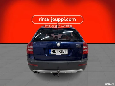Skoda Octavia Combi 2,0 FSI 4X4 Scout 2007, kuva 7/10