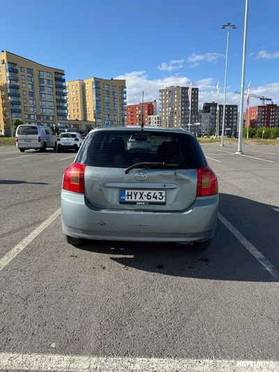 Toyota Corolla 2002, kuva 3/18