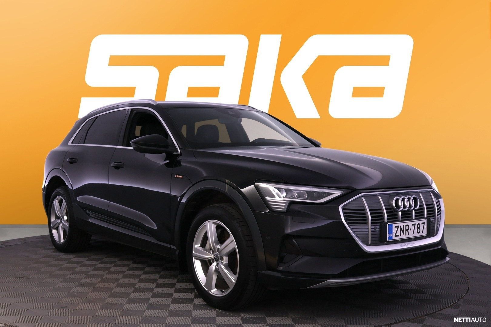 Audi e-tron