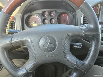 Mitsubishi Pajero 2001, photo 3/12