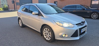 Ford Focus 2012, photo 3/38
