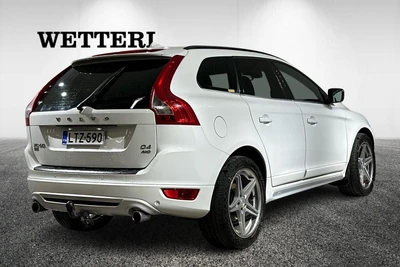 Volvo XC60 D4 AWD R-Design aut 2013, photo 4/22