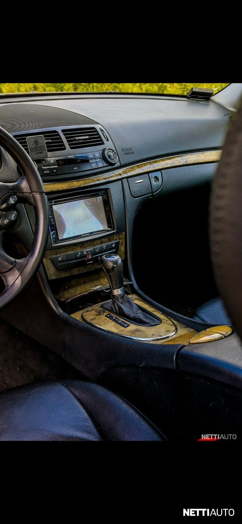 Mercedes-Benz E