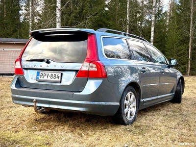 Volvo V70 1,6D DRIVe Momentum aut 2012, kuva 4/16