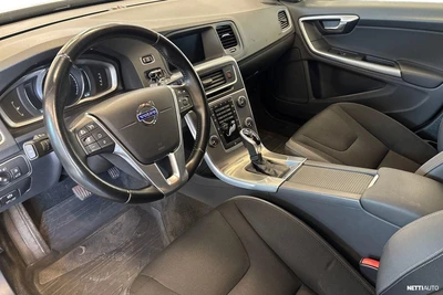 Volvo V60 D2 Business aut 2014, kuva 7/23