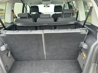 Volkswagen Touran 2013, kuva 5/7