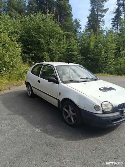 Toyota Corolla 1.3 1998, kuva 7/7