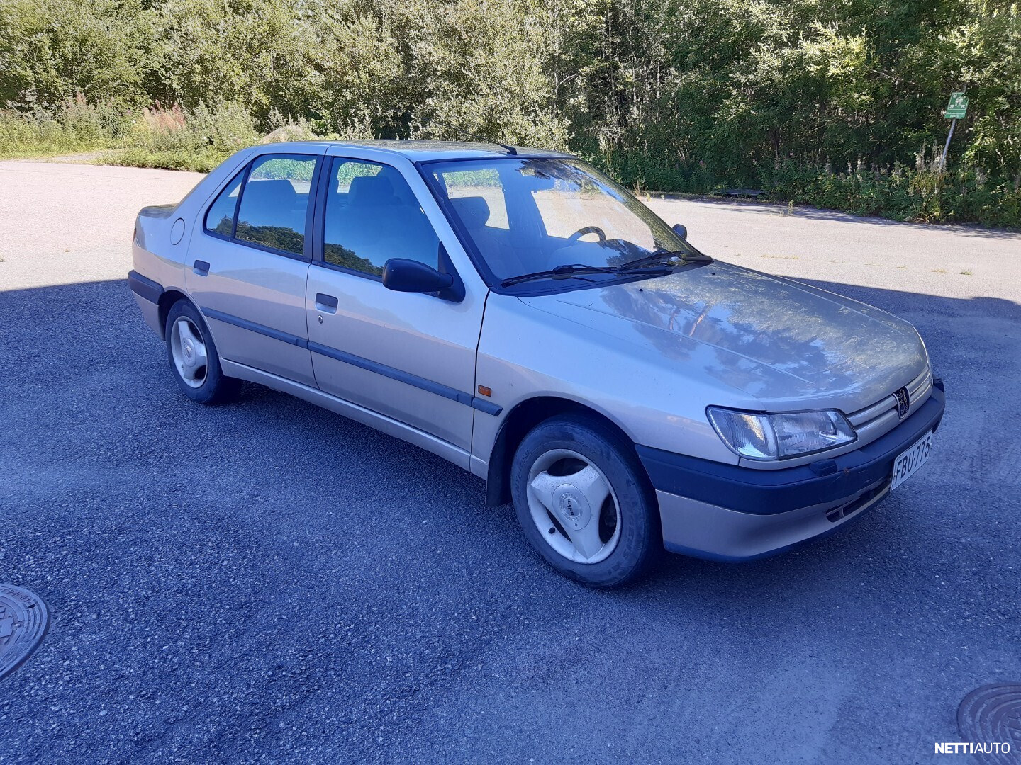 Peugeot 306