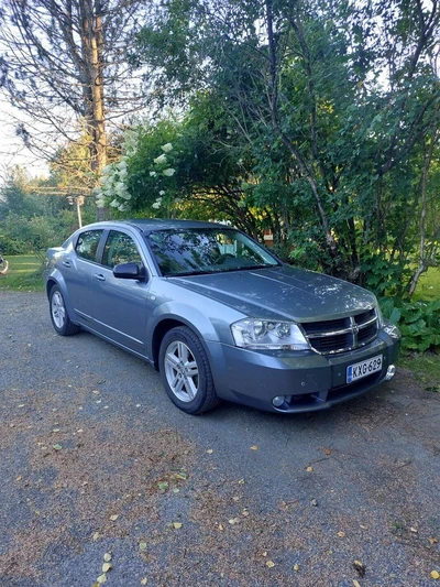 Dodge Avenger 2,4 A4 SXT Business 2008, kuva 2/5