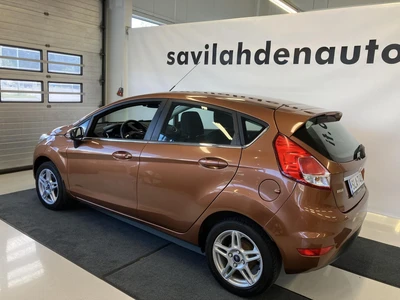 Ford Fiesta 2013, photo 2/9