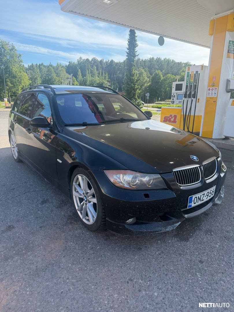 BMW 330