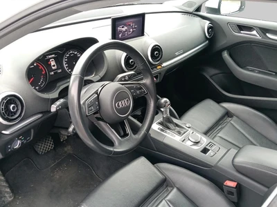 Audi A3 Sedan Pro Business Sport 35 TFSI 2019, kuva 4/4