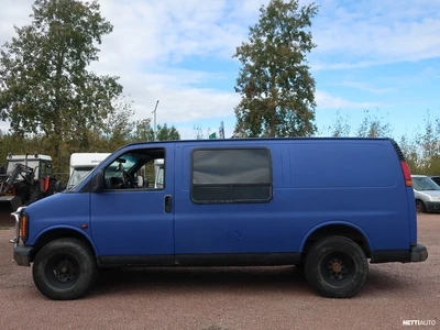 Chevrolet Chevy Van 1998, photo 3/43