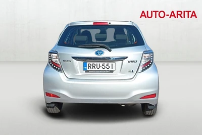 Toyota Yaris Hybrid Active 5ov 2013, photo 4/10