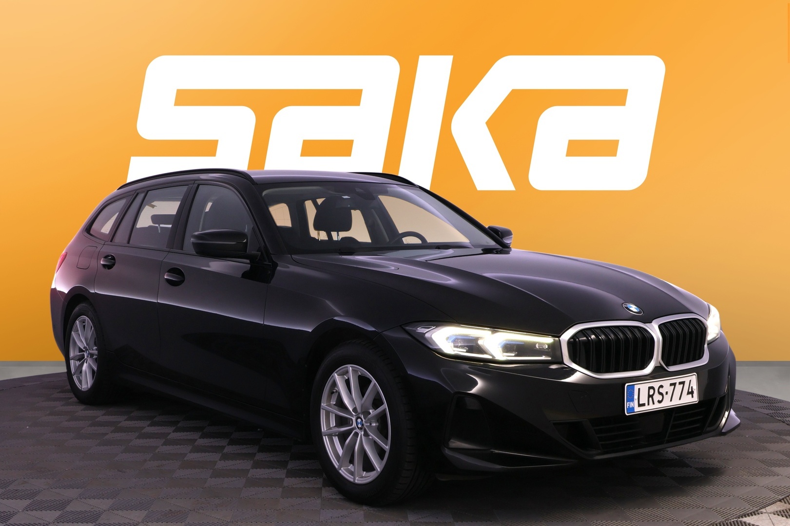 BMW 320