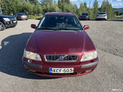 Volvo S40 1.9T SEDAN 2003, photo 2/25