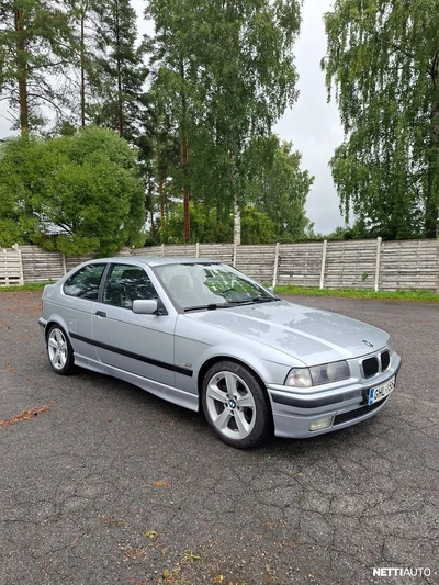BMW 323 tiA Compact 2,5 1997, kuva 1/10