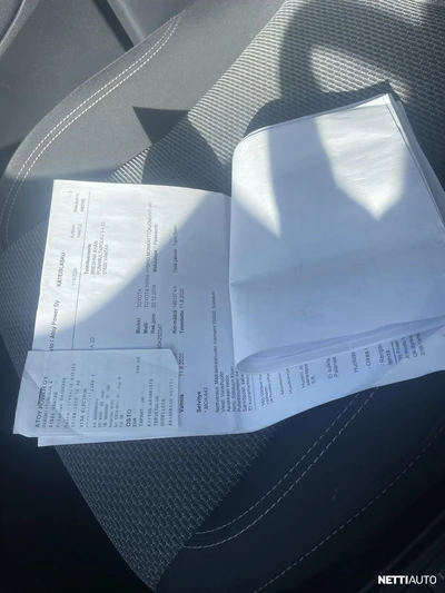 Toyota Yaris 2017, kuva 7/8