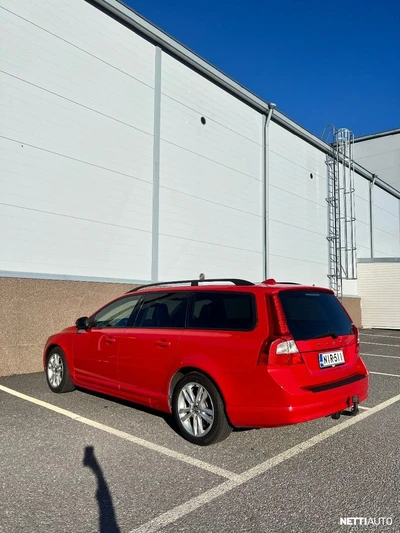 Volvo V70 1,6D DRIVe aut 2012, kuva 5/16