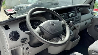Nissan Interstar 3.5 t 2.5 dCi 2008, photo 7/18