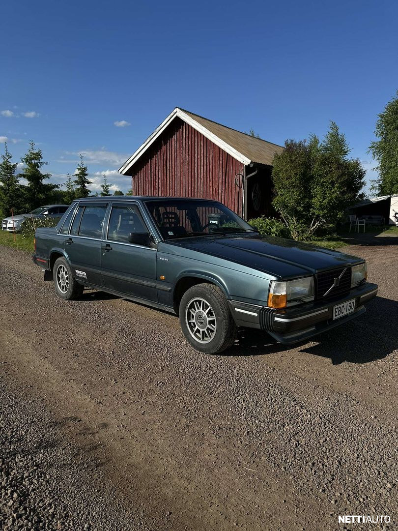 Volvo 740