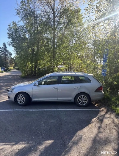 Volkswagen Golf 2012, kuva 6/9