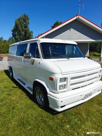 Chevrolet Chevy Van 6,2TD 1983, photo 2/14