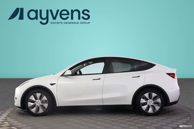 Tesla Model Y Long Range 2022, photo 6/22
