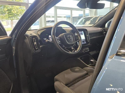 Volvo C40 2023, photo 6/10