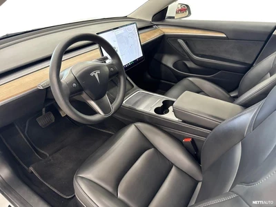 Tesla Model 3 Long Range 2021, kuva 7/23