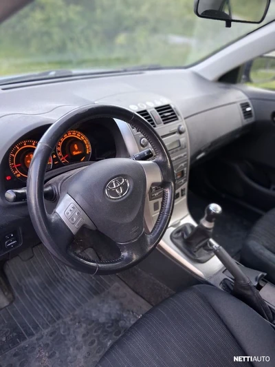 Toyota Corolla 2007, kuva 4/4