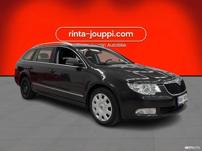 Skoda Superb Combi 1,4 TSI Comfort 2010, kuva 4/37